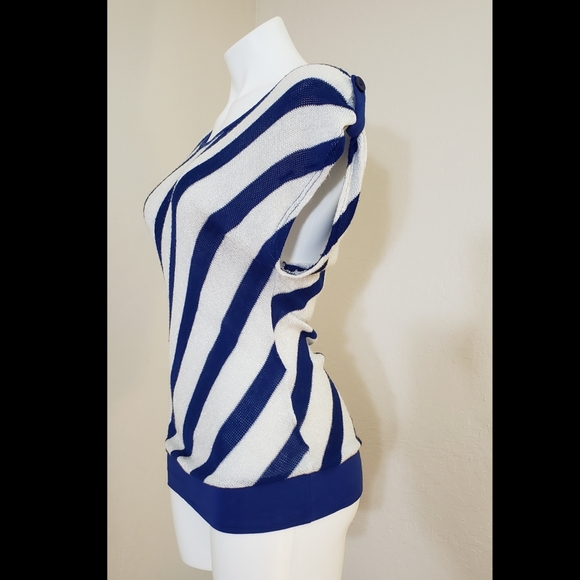 Blouse - Picture 2 of 4